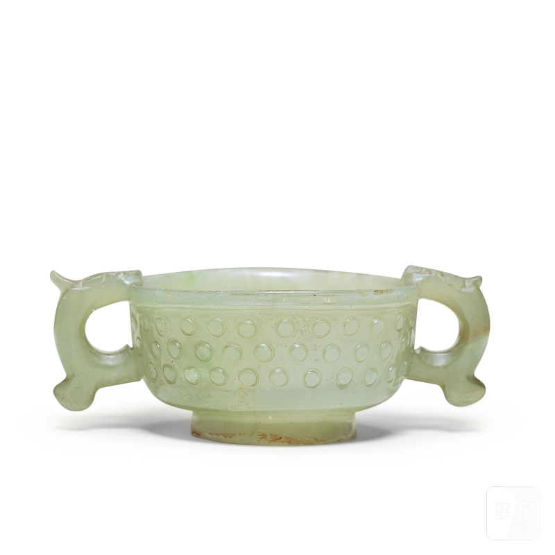 明 青玉雙耳盃 | A CELADON JADE TWO-HANDLED CUP